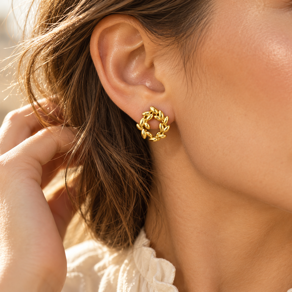 Women's Laurel Leaf Wreath Stud Earrings