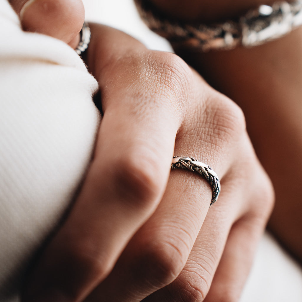Hybrid 4mm. Ring